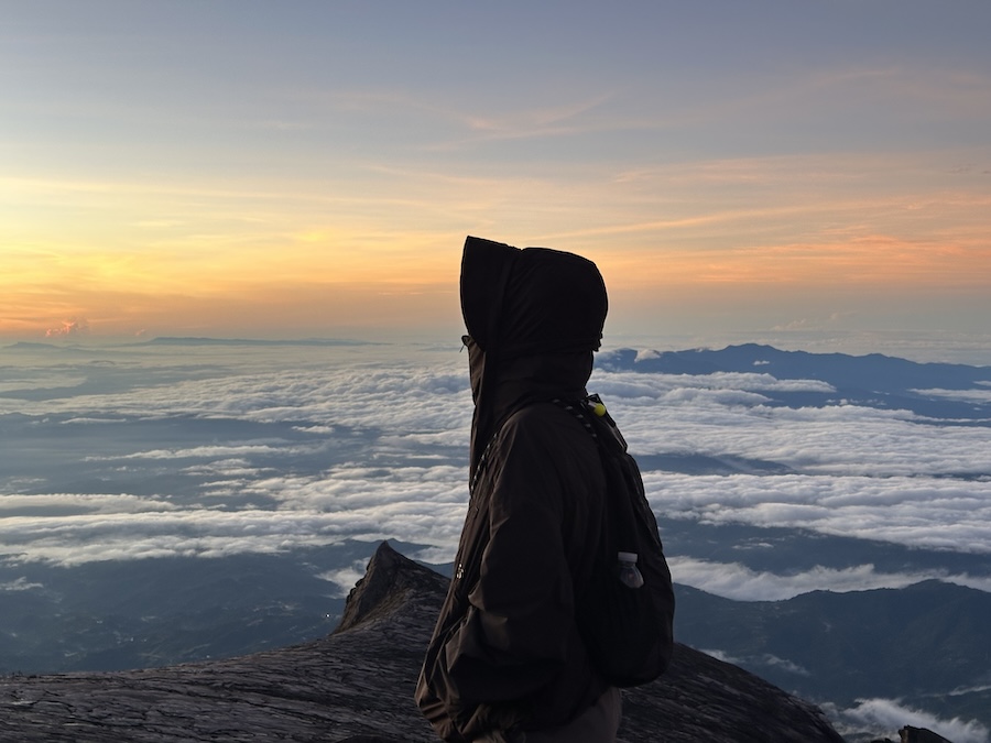 神山羅氏峰日出